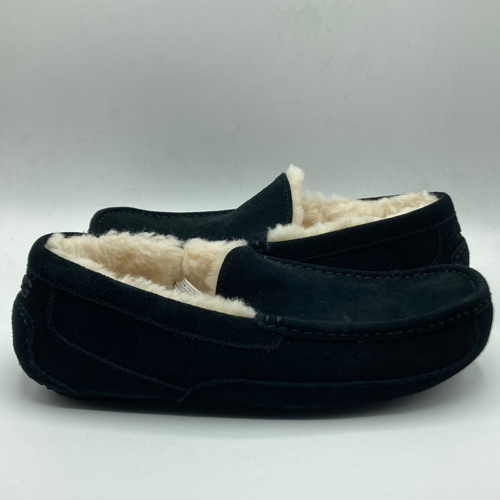 UGG Men's Ascot Black Suede Slippers